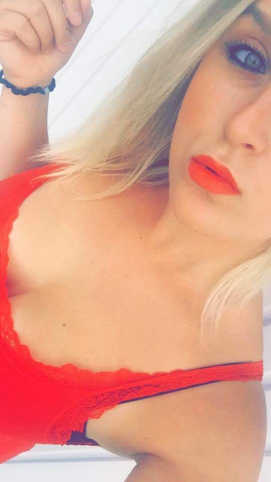 cuck boy on kik Johnny.gaert i expose her sister pictures. he are into girls thats all i know. #lZqJUDsI