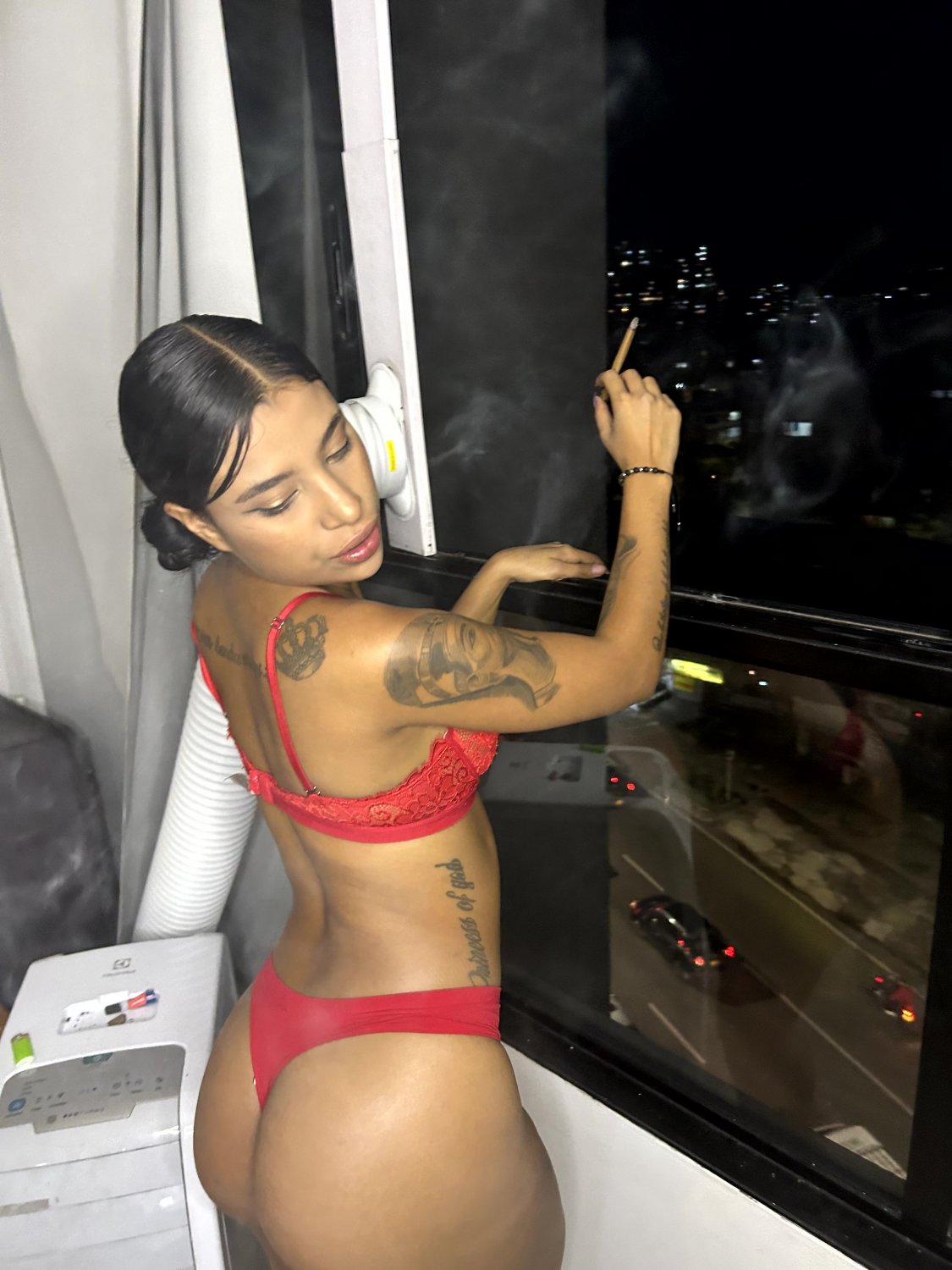 Smallsam-1 #J95N4NBk