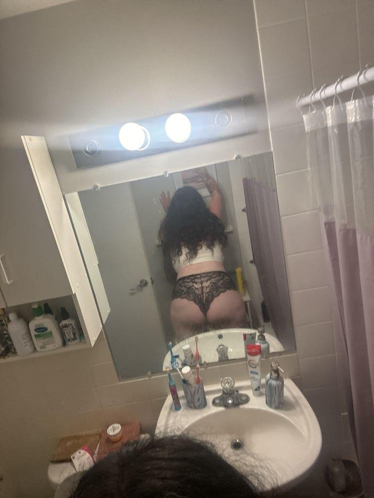 EXPOSED Mandy 28yo Whore Shows Tits & Ass #6C4wPlDN