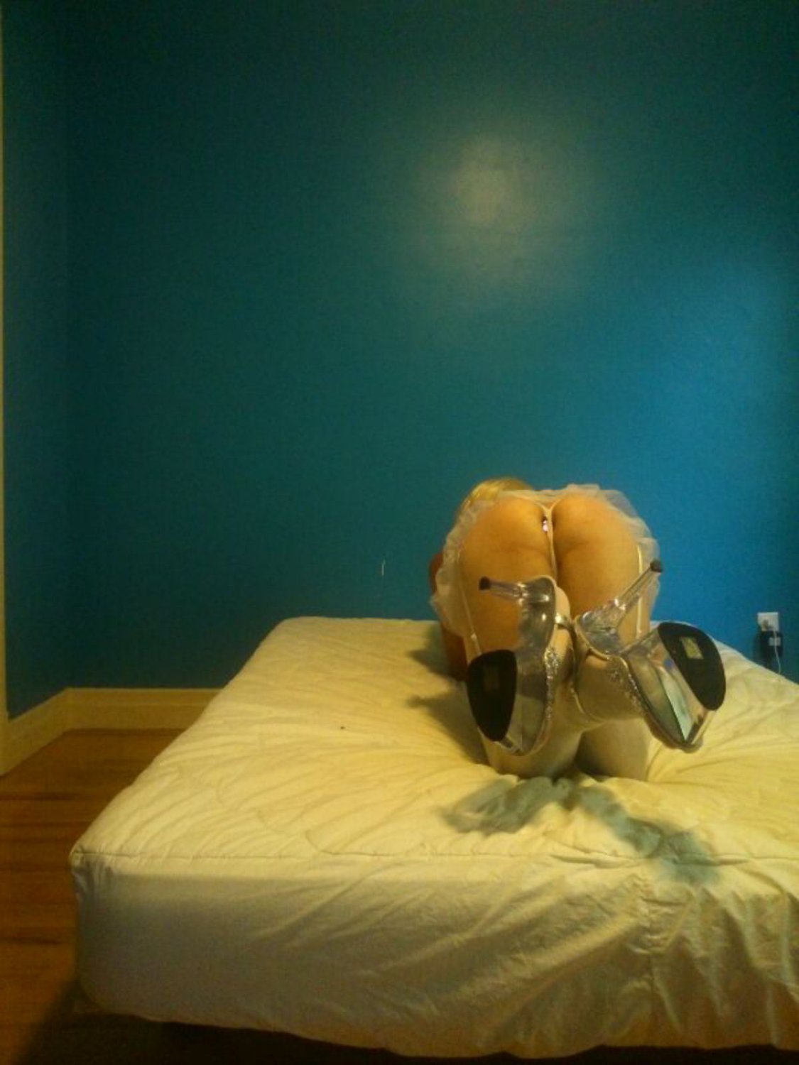 Kik @ pinkybeta4realmen # sissy slut for men #ZdT24qPE