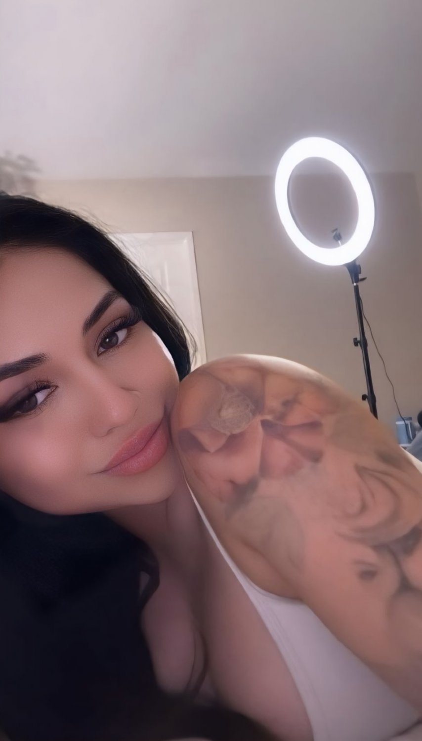 Big tits sexy Latina babe (A.A album) #VjmeBzsD