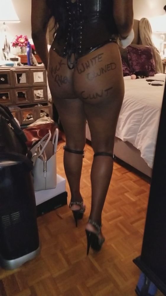 Black Bimbo MILF #ScHmKtAR