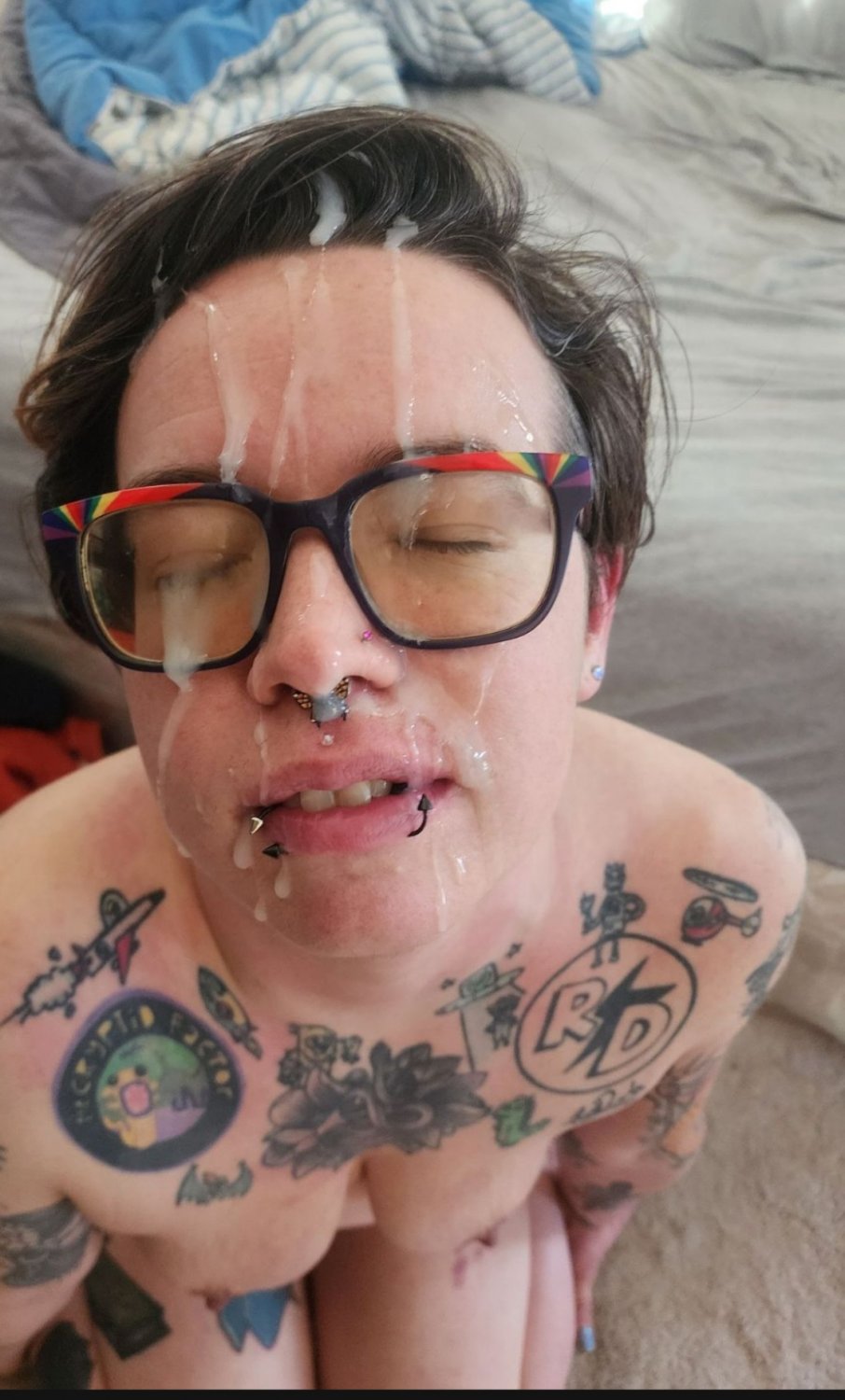 Free use slut that craves cock #31KQXPEH