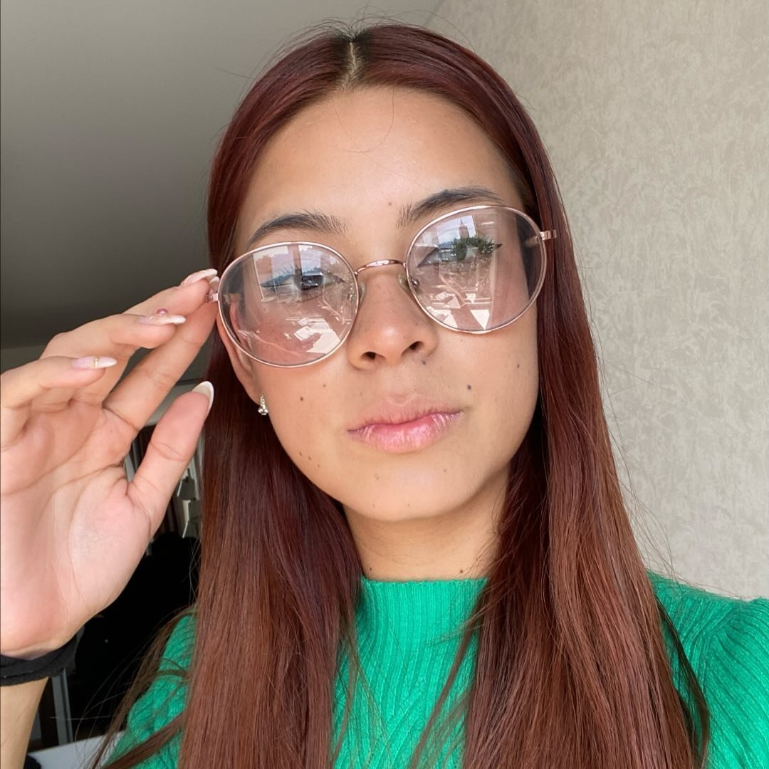 Sexy young girl looking Cum Tribute to her beautiful face #V4LgJChd