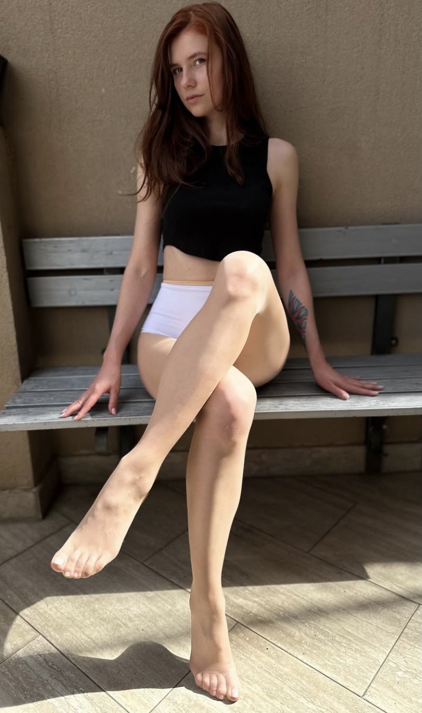 Stinky Nylon Feet 83 #P02p3z4J