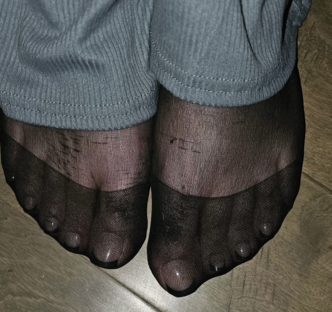 Stinky Nylon Feet 83 #cHjGG4kW