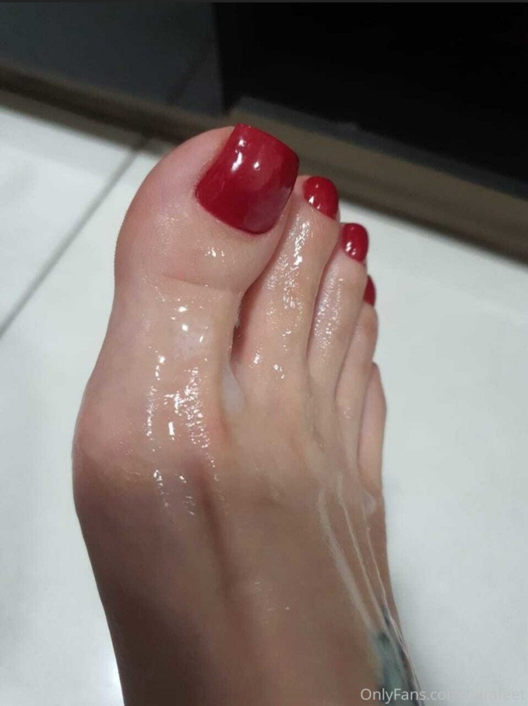 V@nessa Loir@ Feet #1kc3axWr