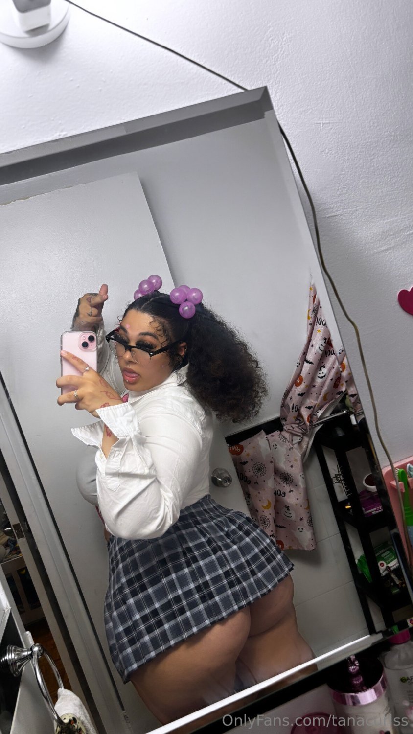 Tana curls fat whore #KC7Co9qA