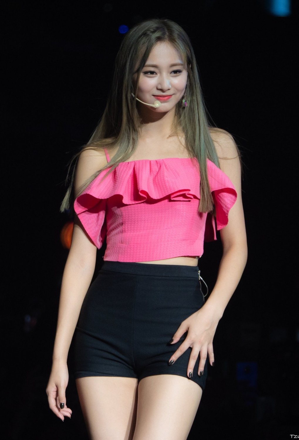 Tzuyu (Twice) Pictures 1 📷 #165v483I