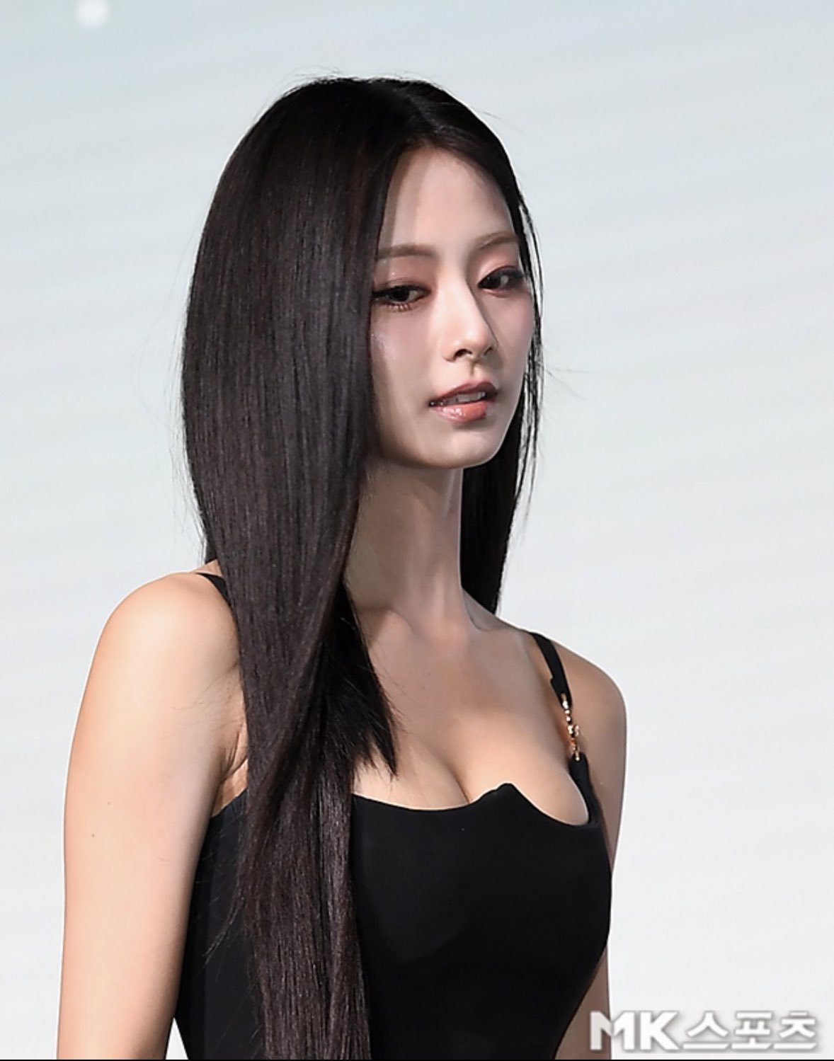 Tzuyu (Twice) Pictures 1 📷 #ZYw4r98d