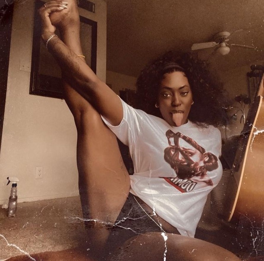 Dee B. Wipe me down #vOgDnOht
