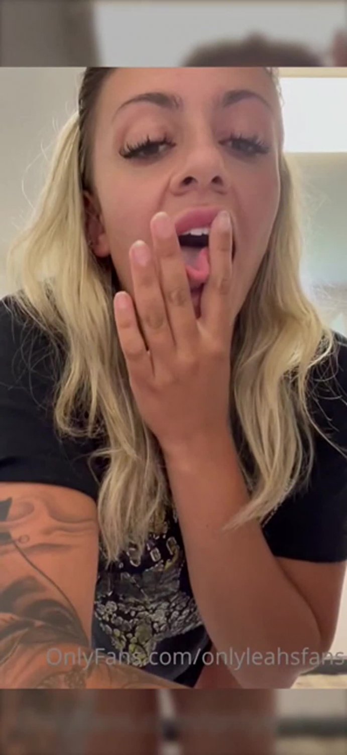 how-about-u-slide-between-my-ass-cheeks - Porn - EroMe