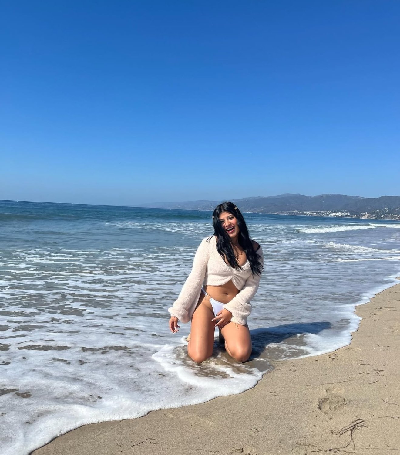 Hot Latina irl #qetW6n2R