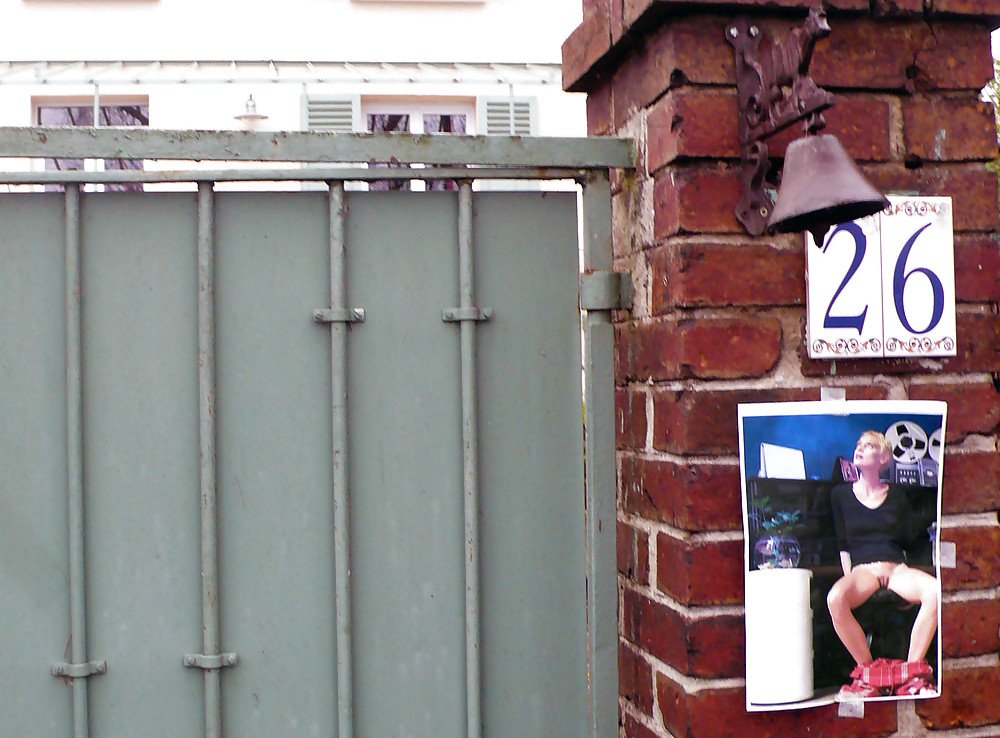 exhib public #9QqmVpGo