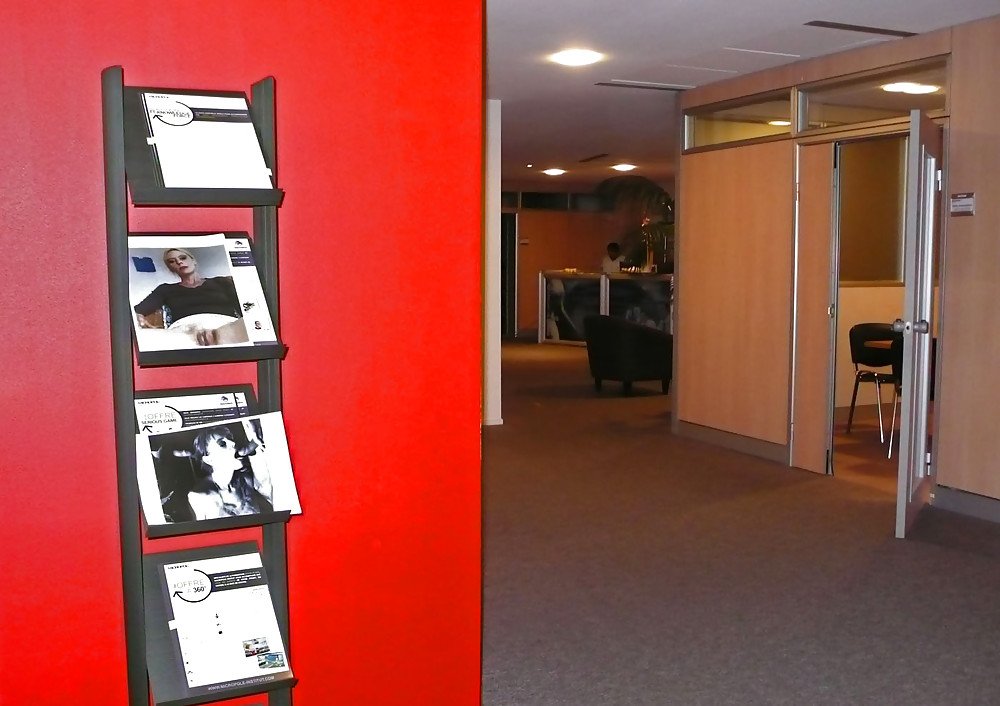 exhib public #ZBYAwSzG