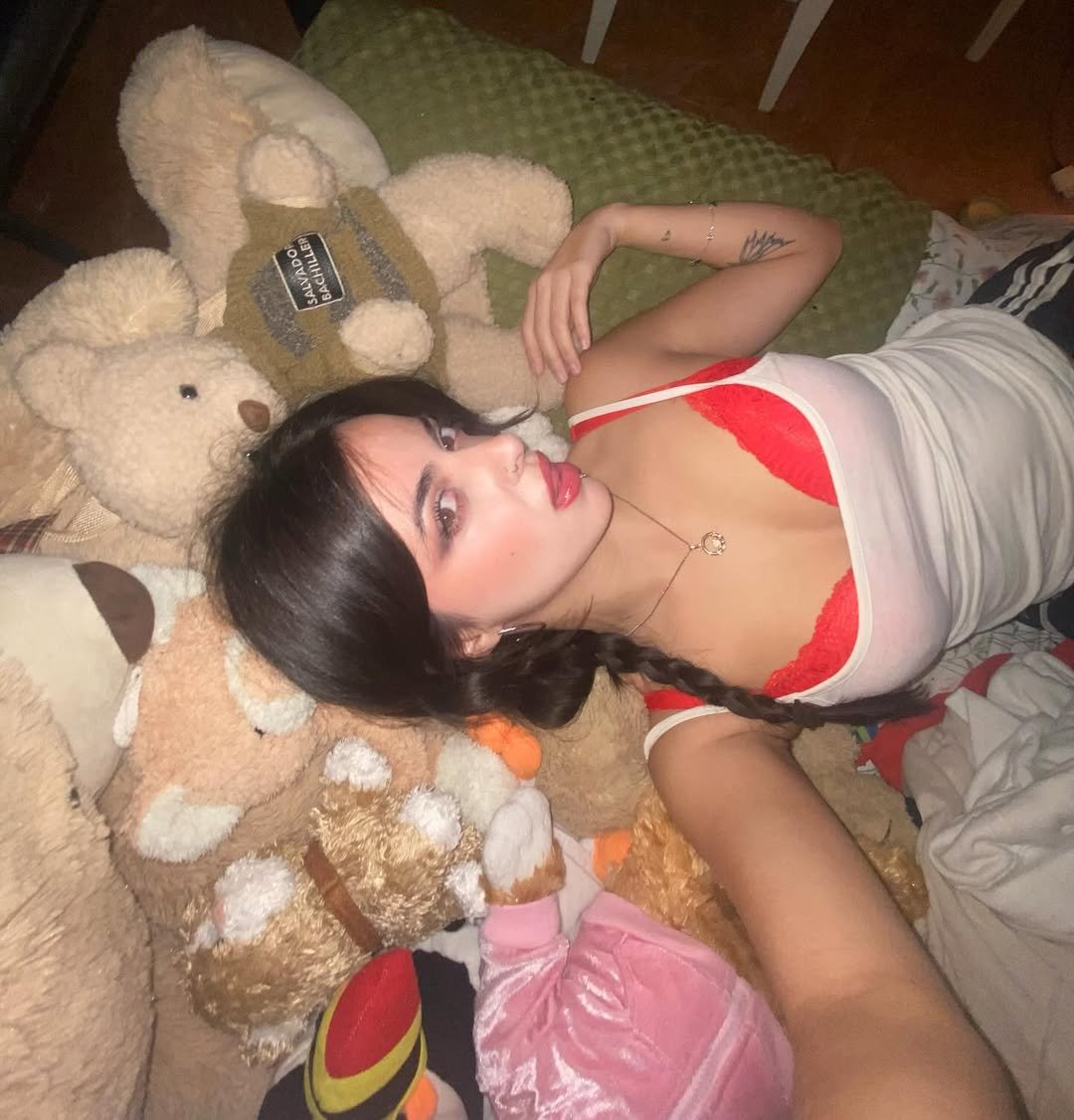 LichyriASMR #kvQIBfpg