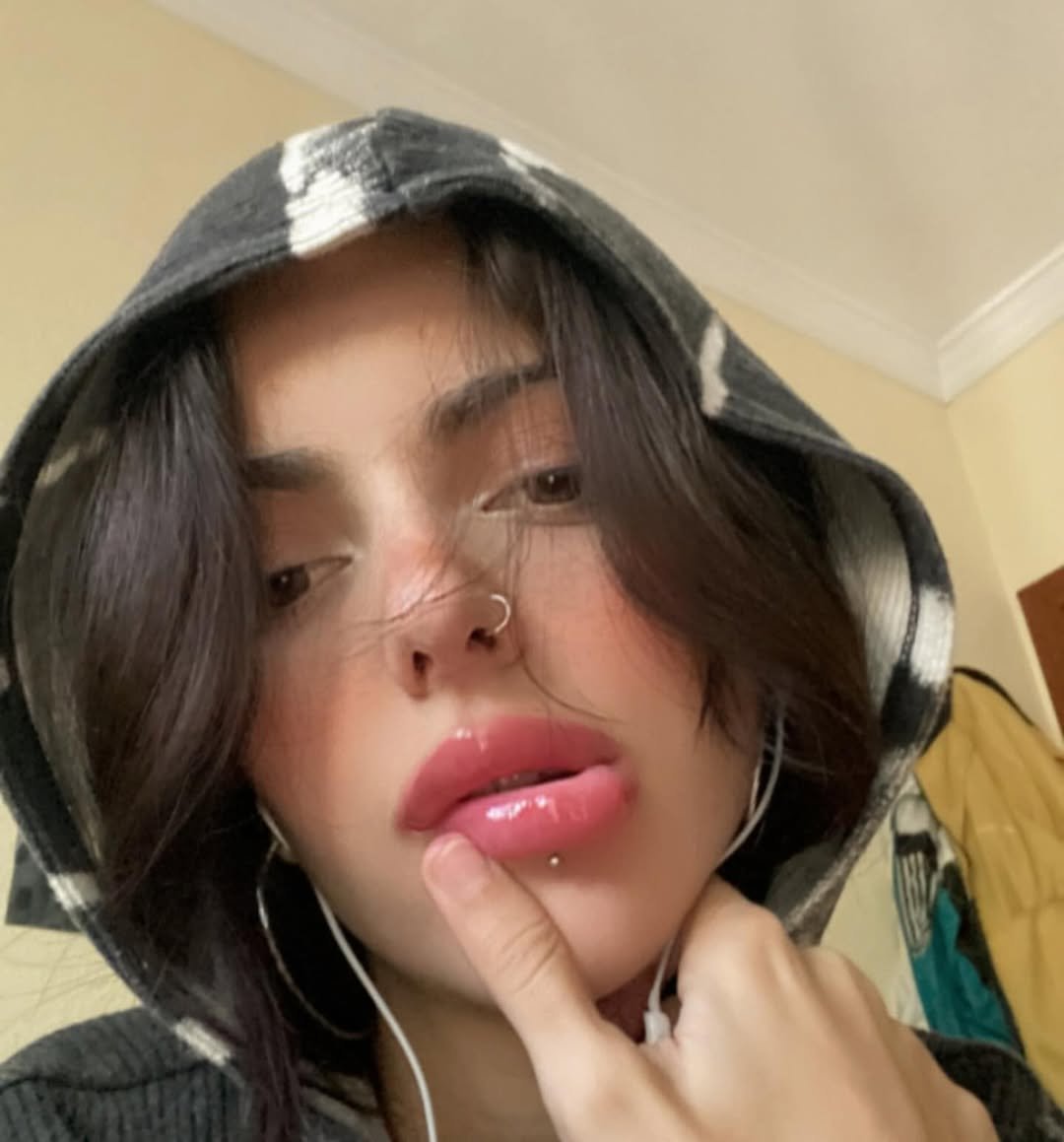 LichyriASMR #zvJTHe7A