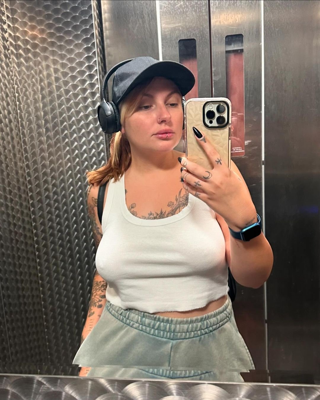 Serbian slut Saša (NN) #1JTY29Y1