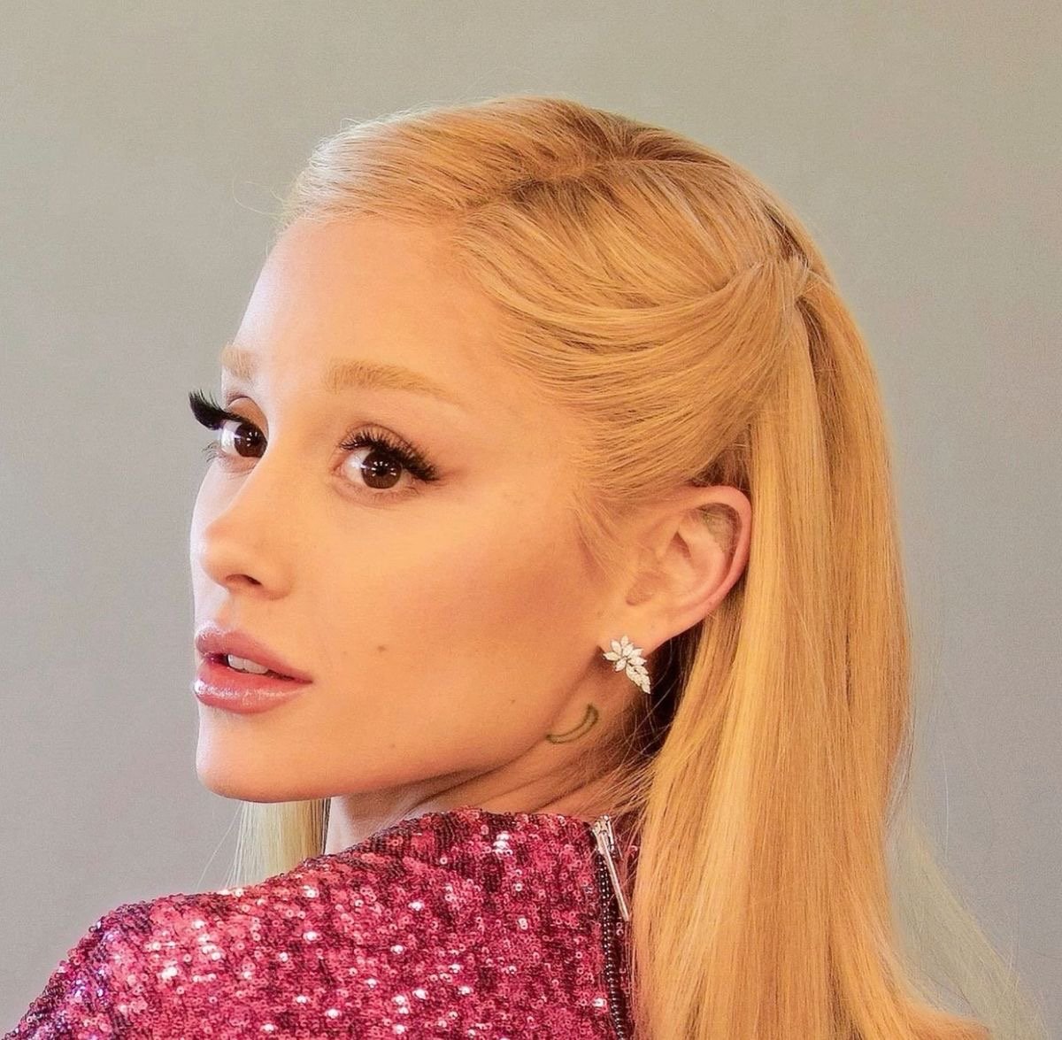 Addicted to Ariana Grande’s face porn.. 🫠💕 #BgCkfhtS