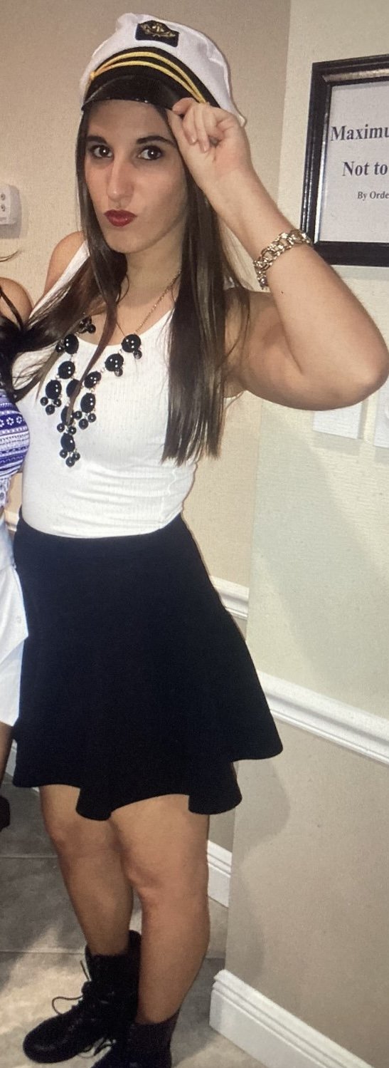 My Sorority Slut GF wants to be used for men’s pleasure in any way possible. She checks DMs… #CrO8I8s7