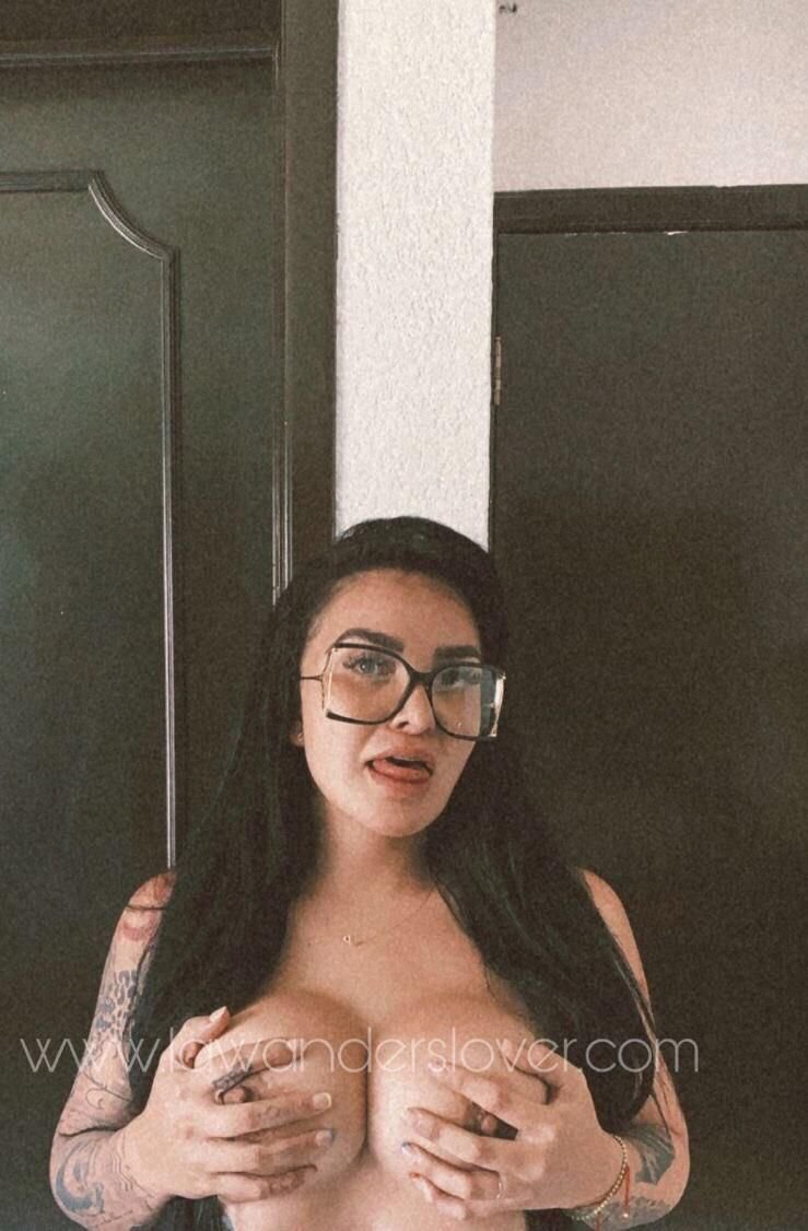 Beautifull Wanders lovers #tTUFp7J5