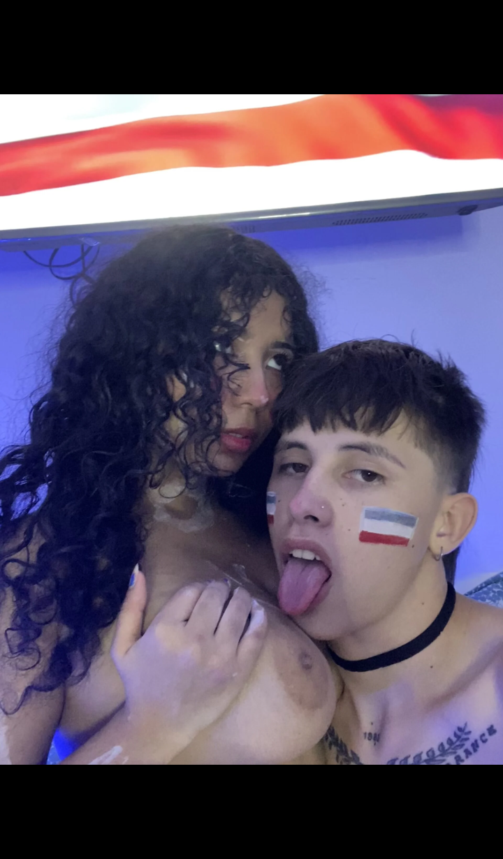 G_Poseidon_y_Cloe #K6fQyEbN