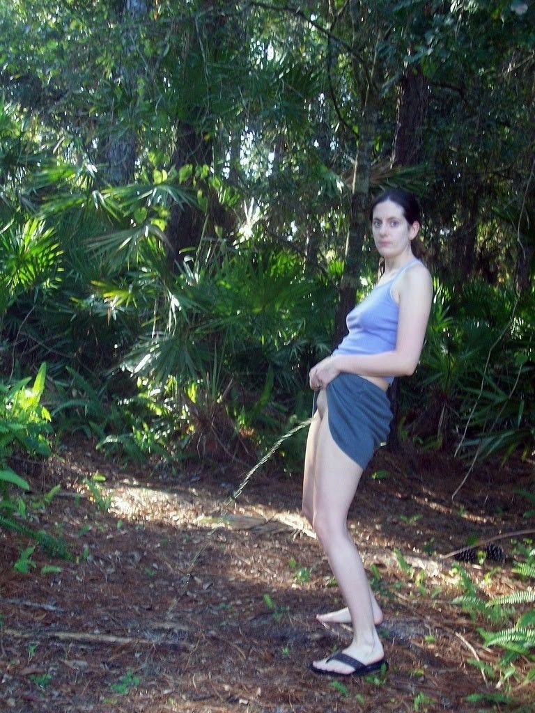 Outdoor pissing 27 #fJW3Nx5h