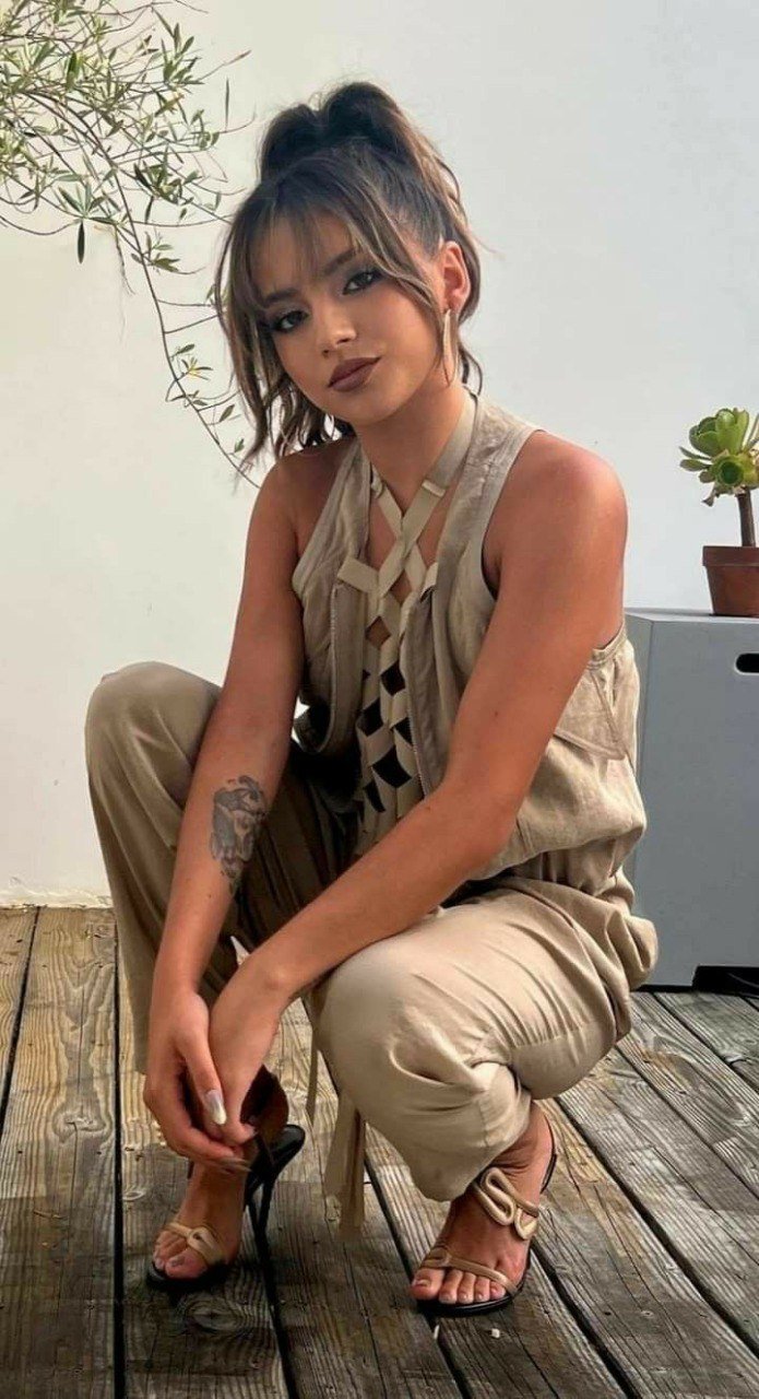 Isabela Merced pics #2 #Pgo8ujzc