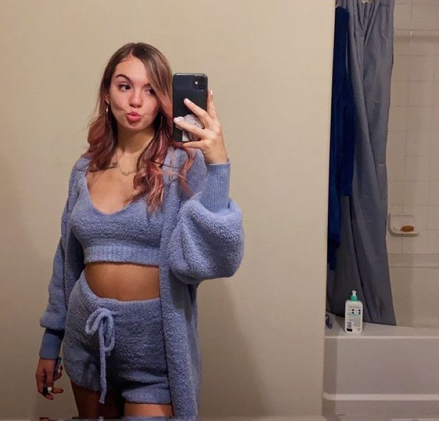Ashley submitted by cuck. Message to submit your sluts #Wi7UDFCS