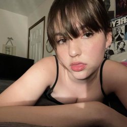 Need cum tribs of this girl please #TNNfb9l8