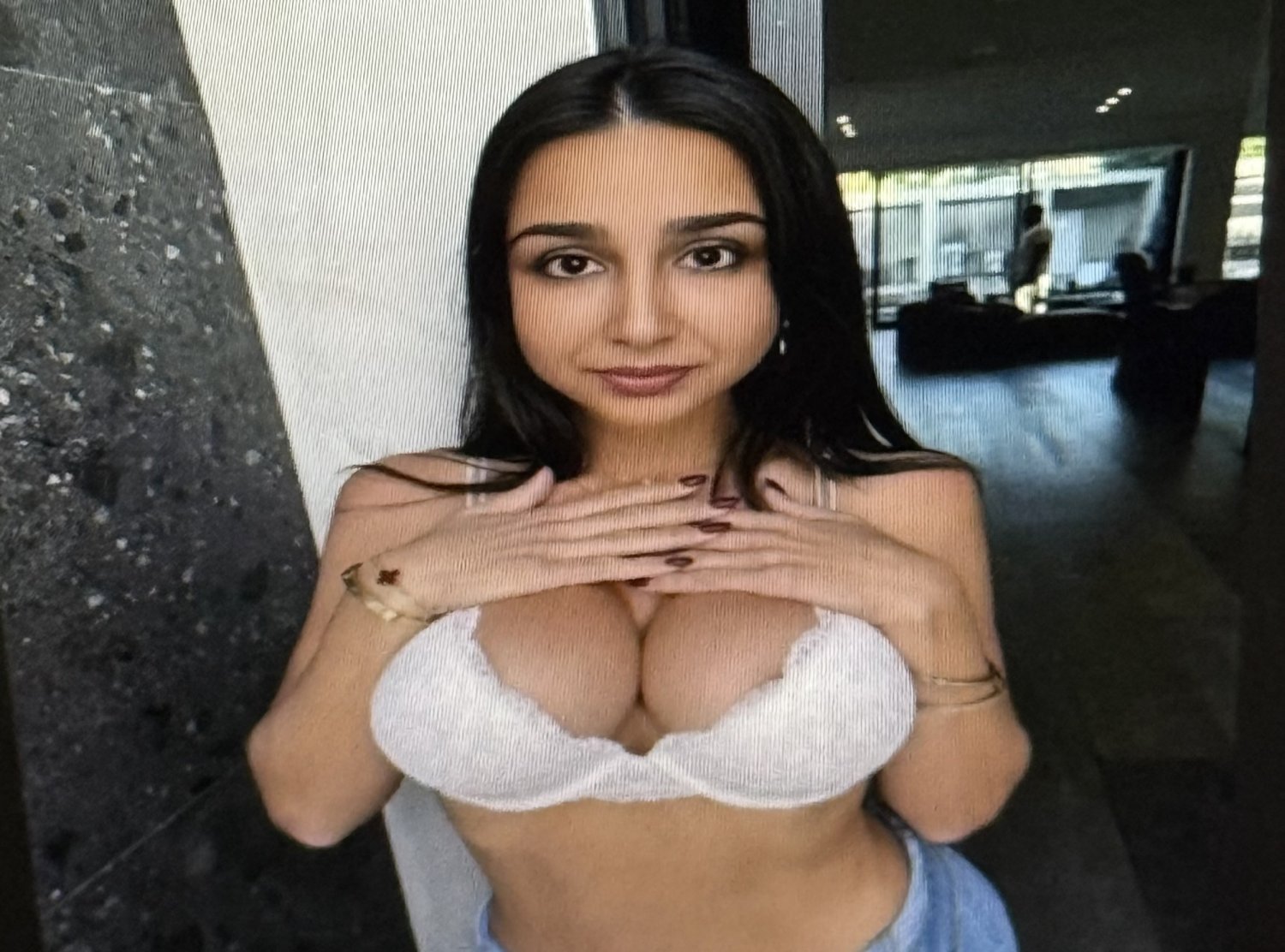 A cuck wanted his sexy ass wife to be shared #tKPdZBll