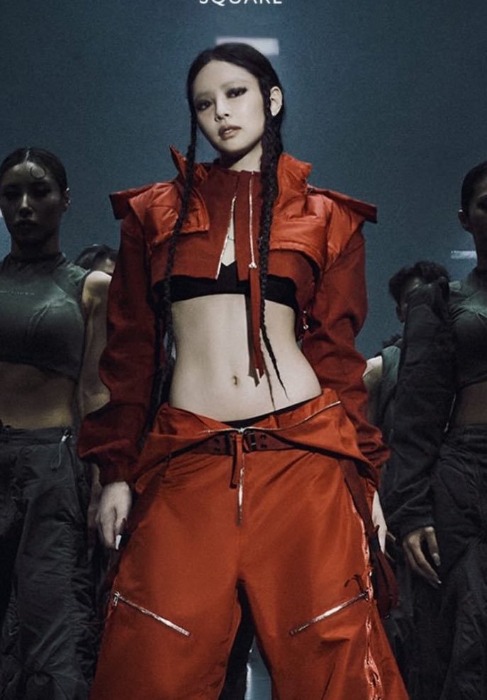 Jennie (Blackpink) Pictures 2 📷 #KLiTkc0G