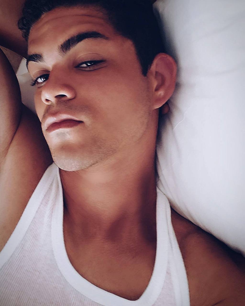 Cumdump fag Justin #Ml8C8ooF