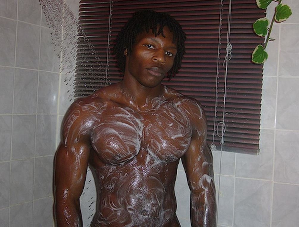 Shower BBC #4DWaEBUN