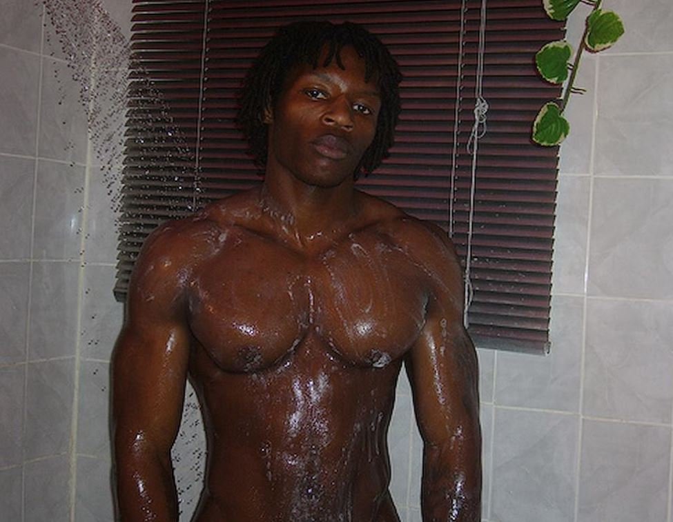 Shower BBC #tQrGTIg8