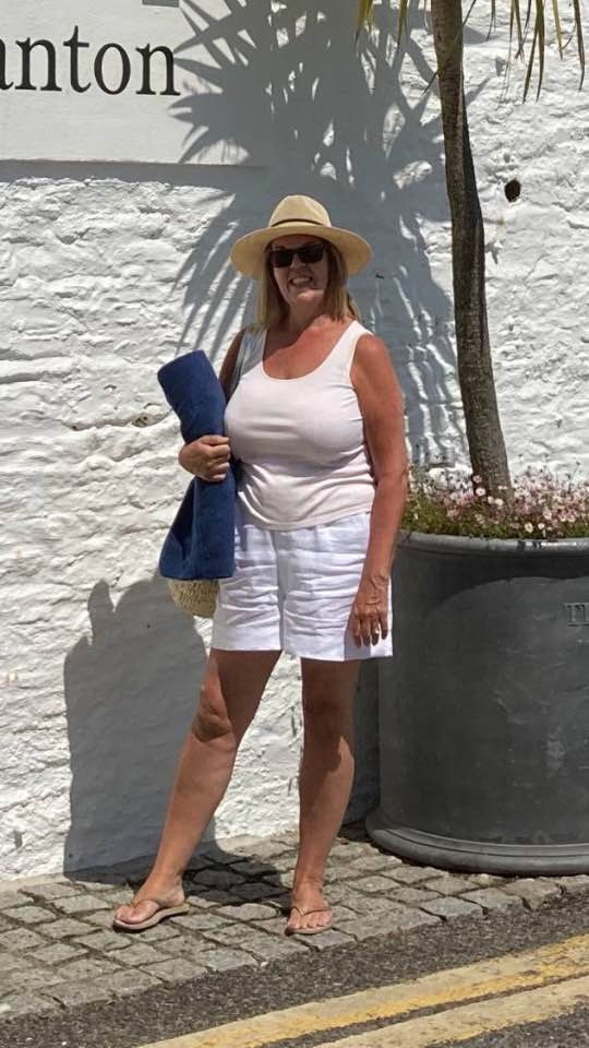 English MILF #V22md1lu