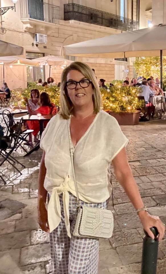 English MILF #vkALsm8p
