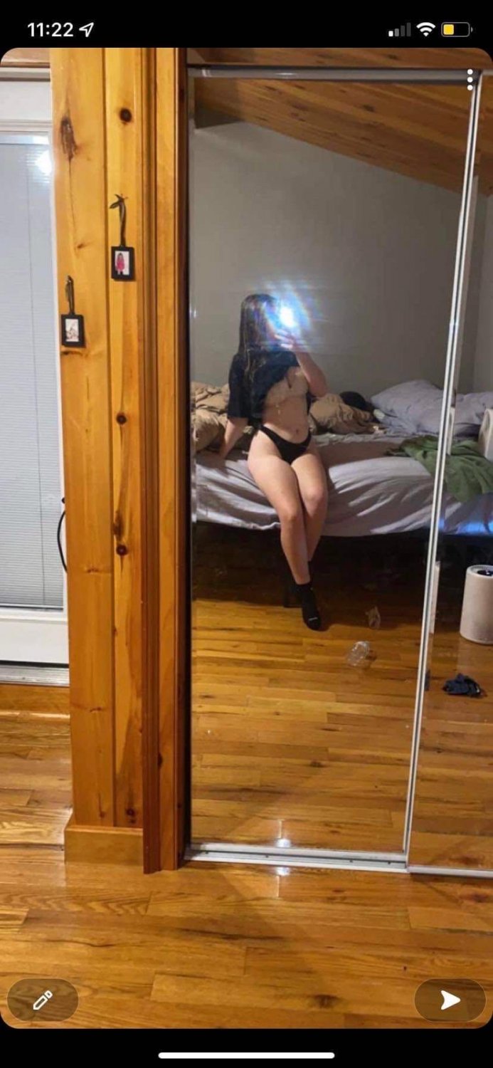 Alivia Sexy perfect collage girl #sIl9s0dv