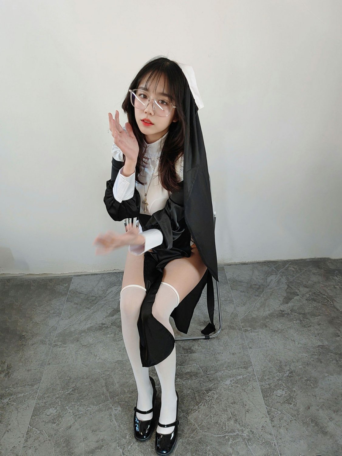 Ceason Photography - Nun #Pxw1gDoW