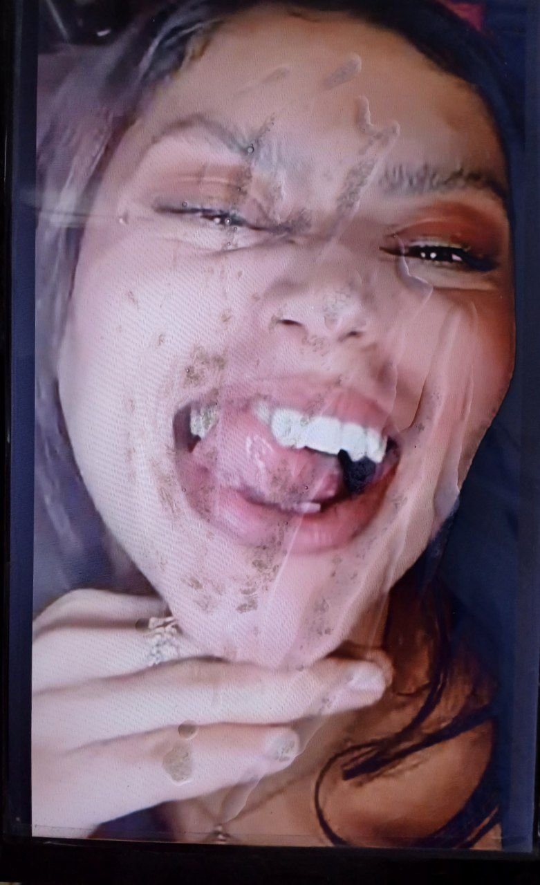 Cum Tribute Request - Lizie (CAN) #PXcpBsSA