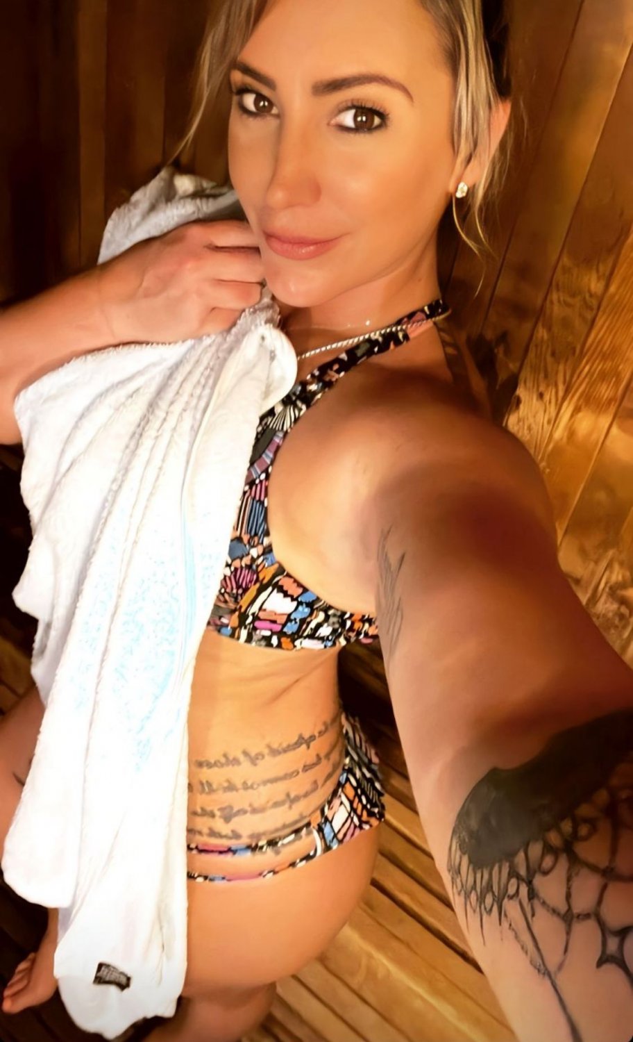 Husband shared wife’s pics now she’s a web slut #fdv97b1U
