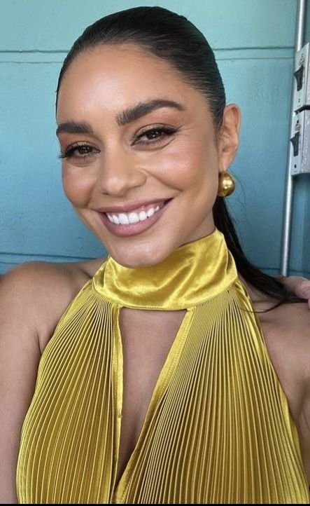 Wank bank (26). Vanessa Hudgens. #7Ga2k0Ma