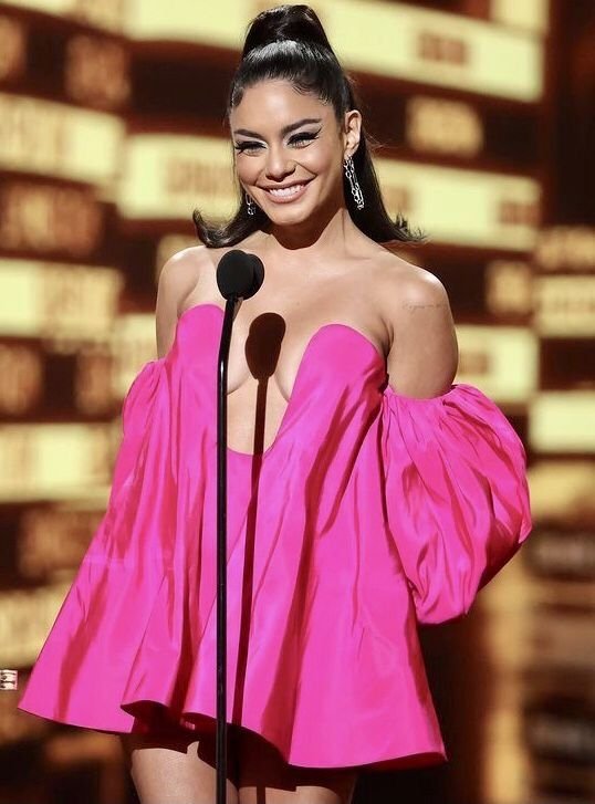 Wank bank (26). Vanessa Hudgens. #GeYp9qrb