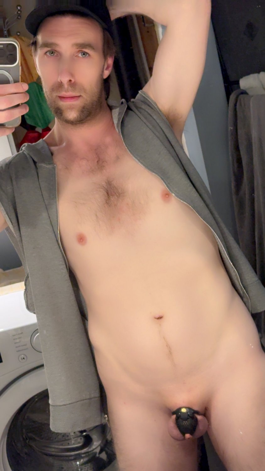 Abstinence story. Days with no cum only edging and leaks: 90 Today, big leak. Still edgin, to follow #5HFceMrm