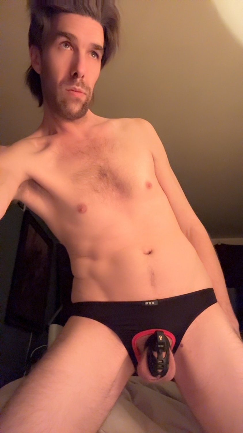 Abstinence story. Days with no cum only edging and leaks: 90 Today, big leak. Still edgin, to follow #EF9LXbUE