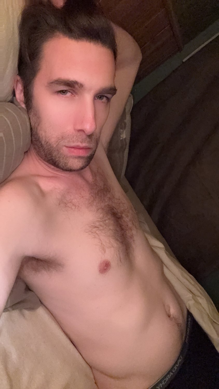 Abstinence story. Days with no cum only edging and leaks: 90 Today, big leak. Still edgin, to follow #O8Xq3W9D
