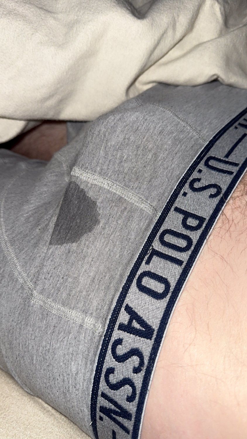 Abstinence story. Days with no cum only edging and leaks: 90 Today, big leak. Still edgin, to follow #WVZCF4Dr