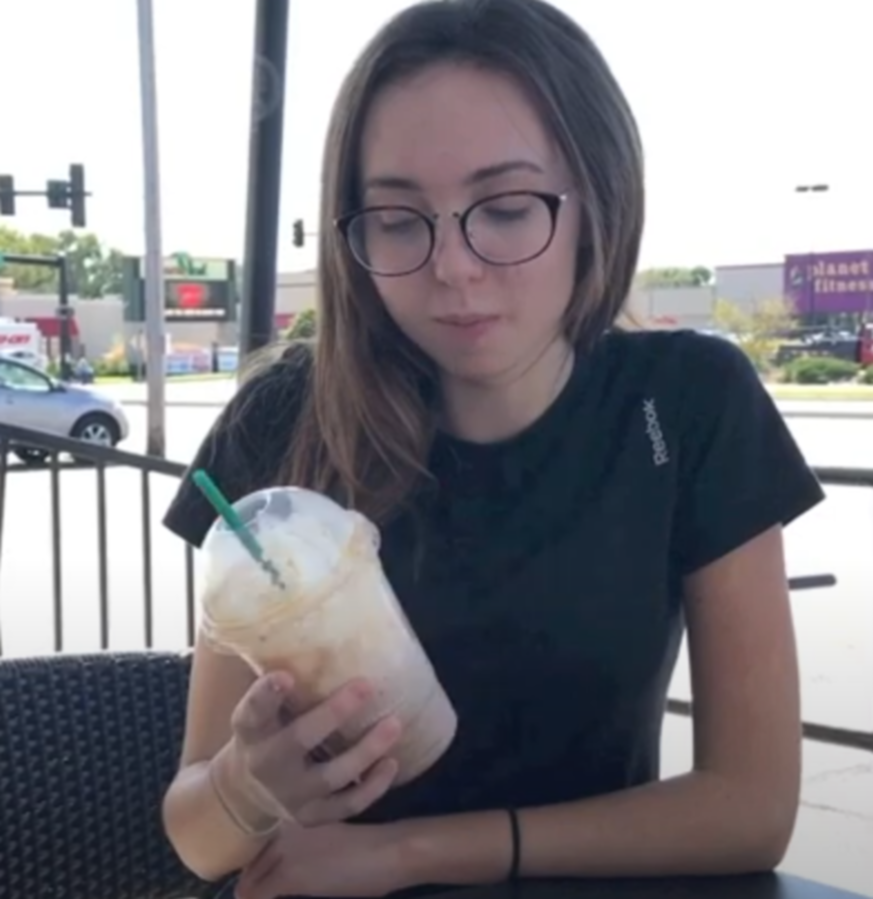 Cuck's GF G #ZvlSEuFx