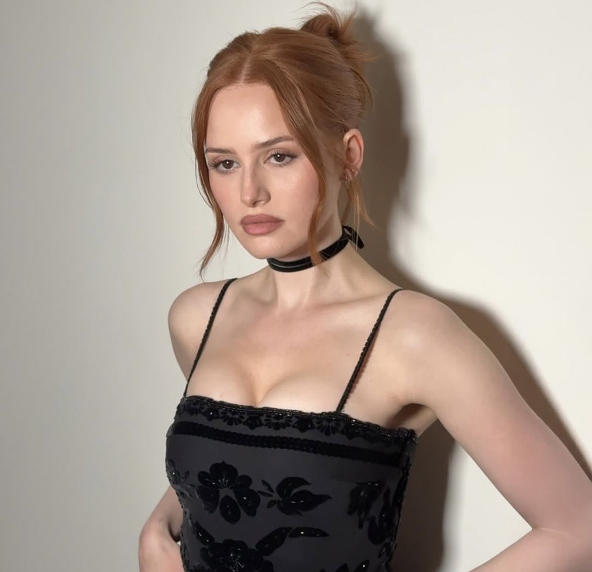 Madelaine Petsch cumtribute #2rOX8U3l