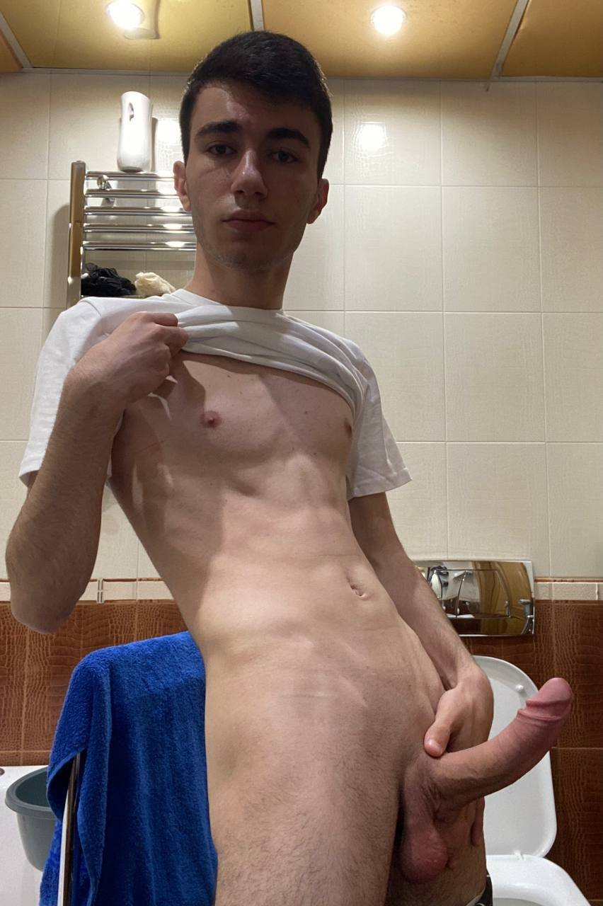 Hot slutty faggot #VIYOydmF